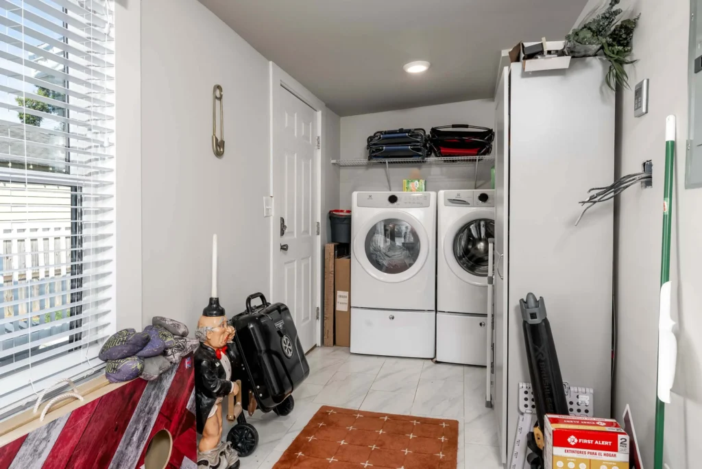 elephant-in-the-room-16