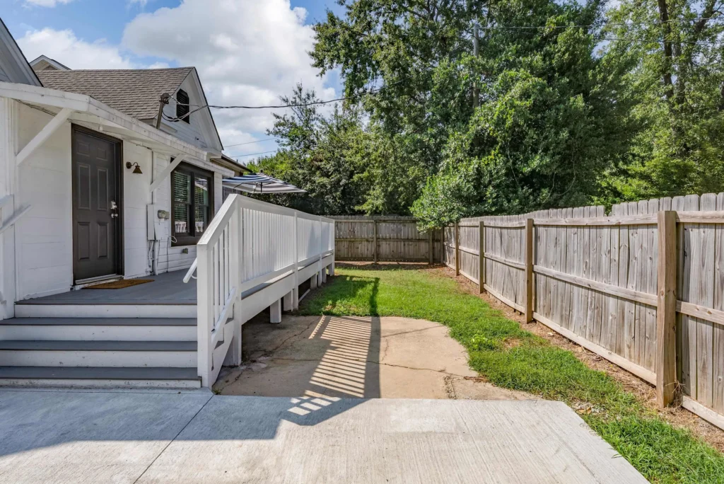 elephant-in-the-room-18