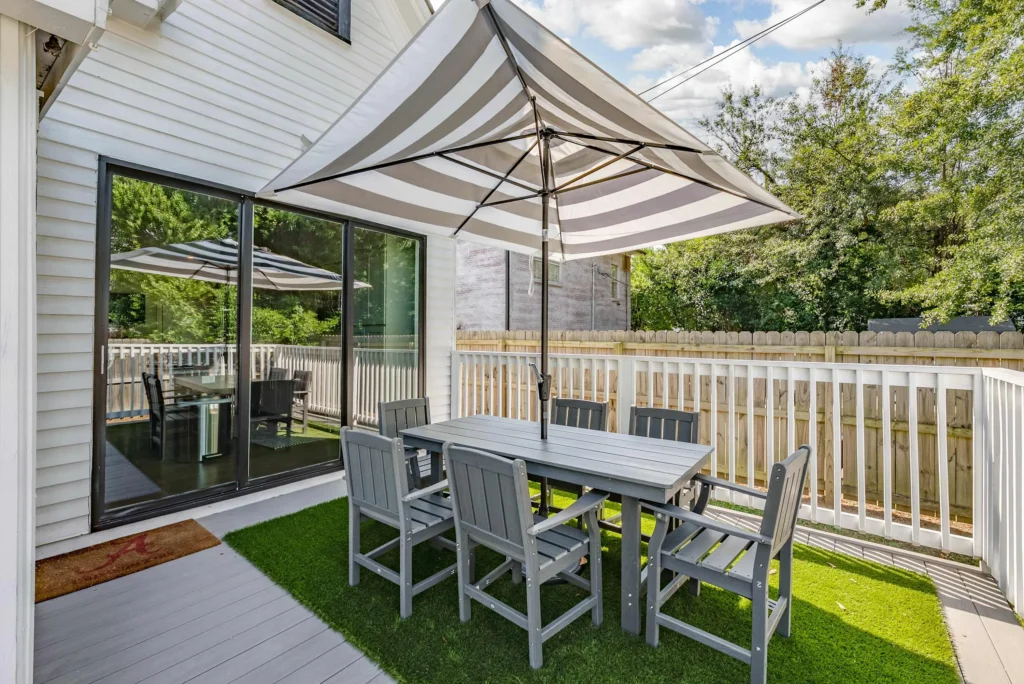 elephant-in-the-room-24