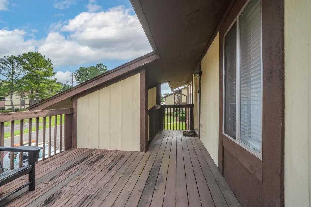 grand-lakes-condo-023