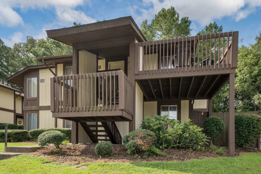 grand-lakes-condo-025