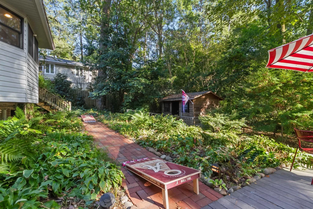 sweet-home-bama-hideaway-02