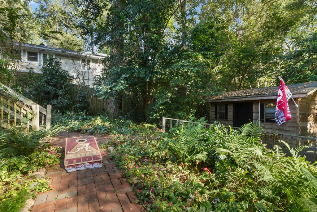 sweet-home-bama-hideaway-03