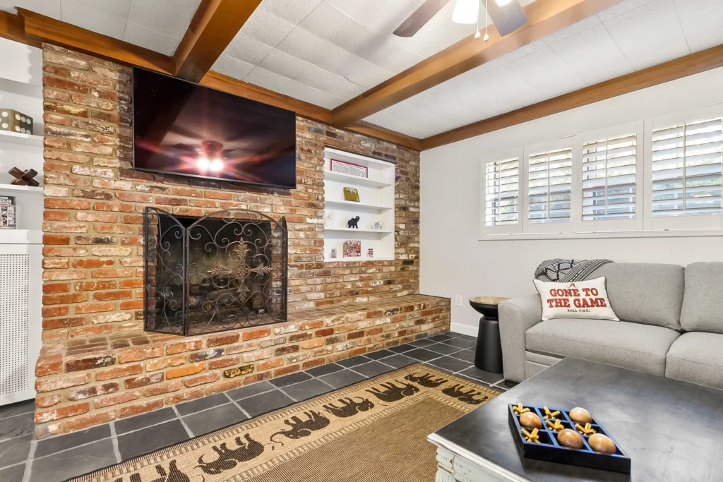 sweet-home-bama-hideaway-17