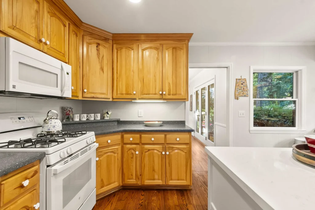 sweet-home-bama-hideaway-27