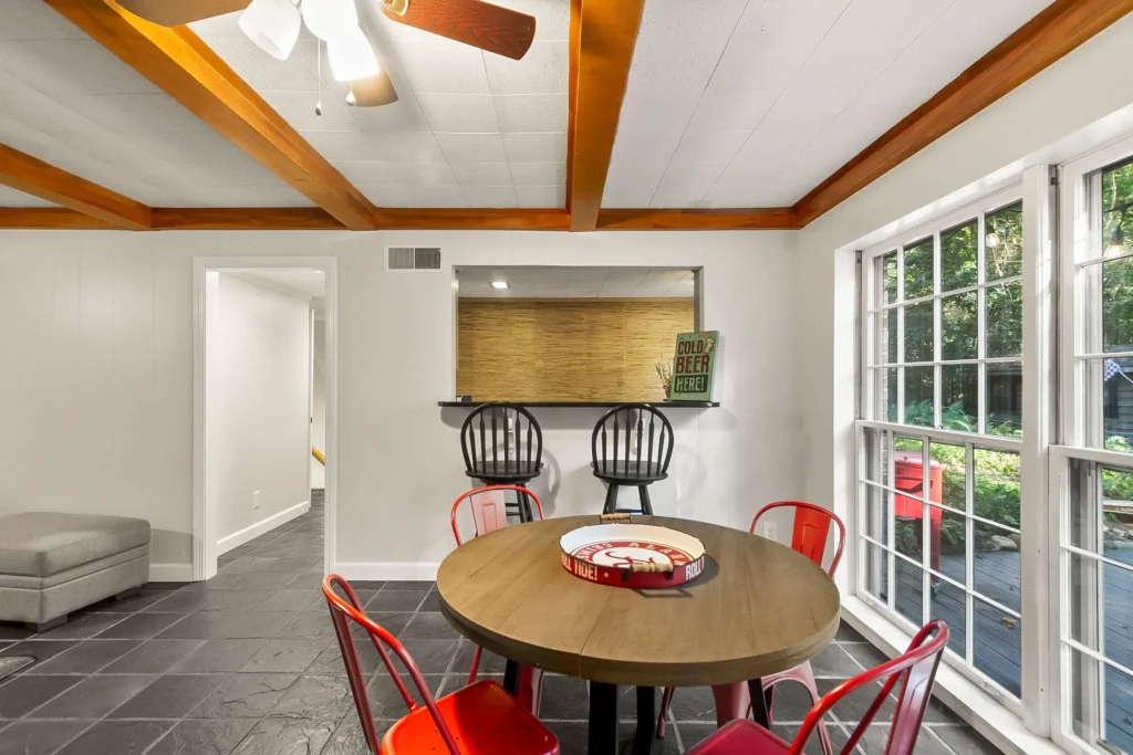 sweet-home-bama-hideaway-28