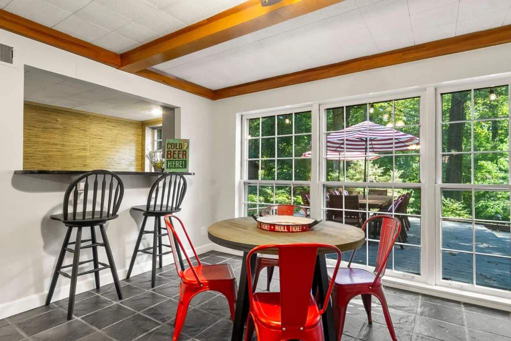 sweet-home-bama-hideaway-32