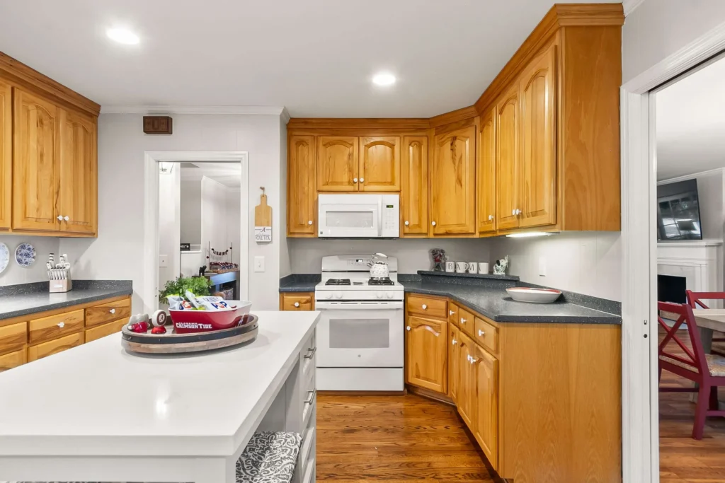 sweet-home-bama-hideaway-40