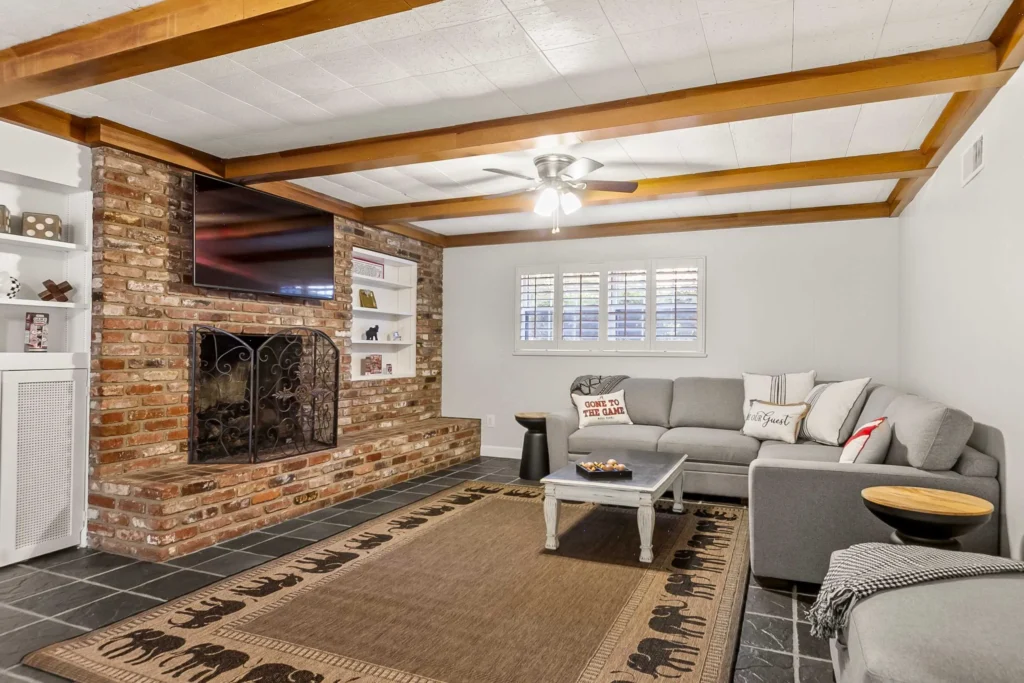 sweet-home-bama-hideaway-41