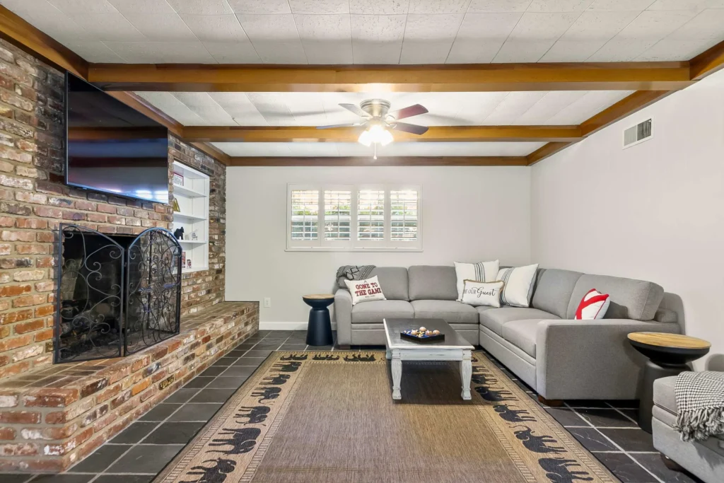 sweet-home-bama-hideaway-59