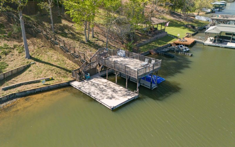 bama-lake-house-2