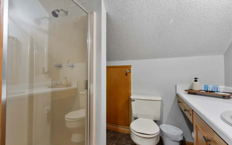 grandview-lakeside-retreat-booktapaway-011