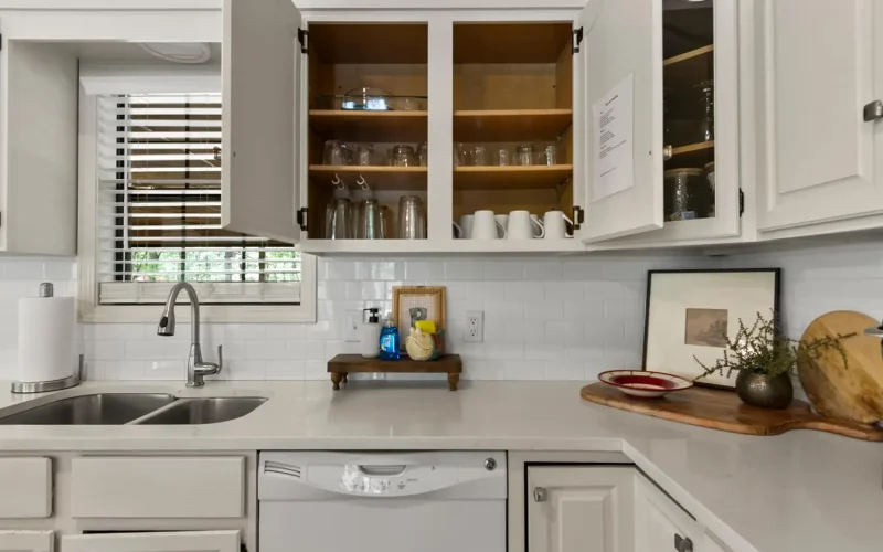 grandview-lakeside-retreat-booktapaway-048